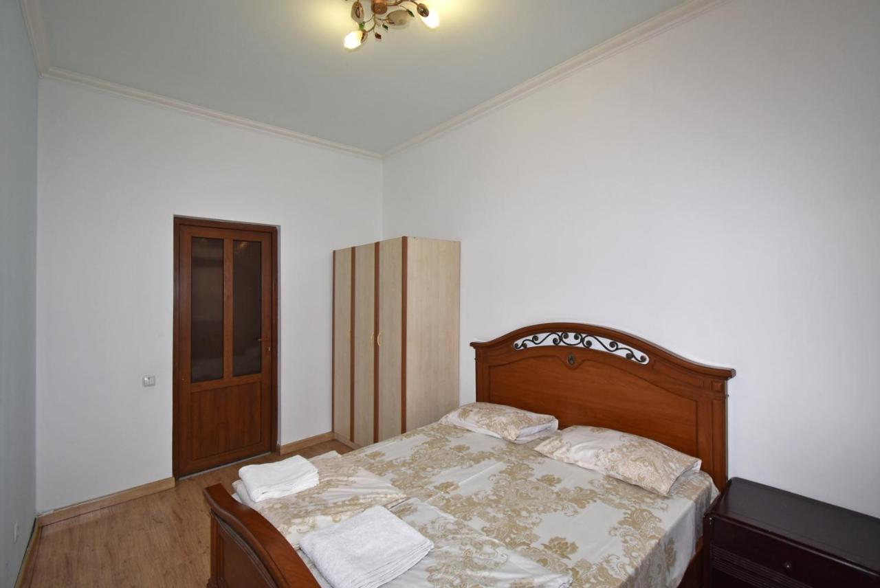 Armenak Apartment 5-Комнатная Yerevan Luaran gambar