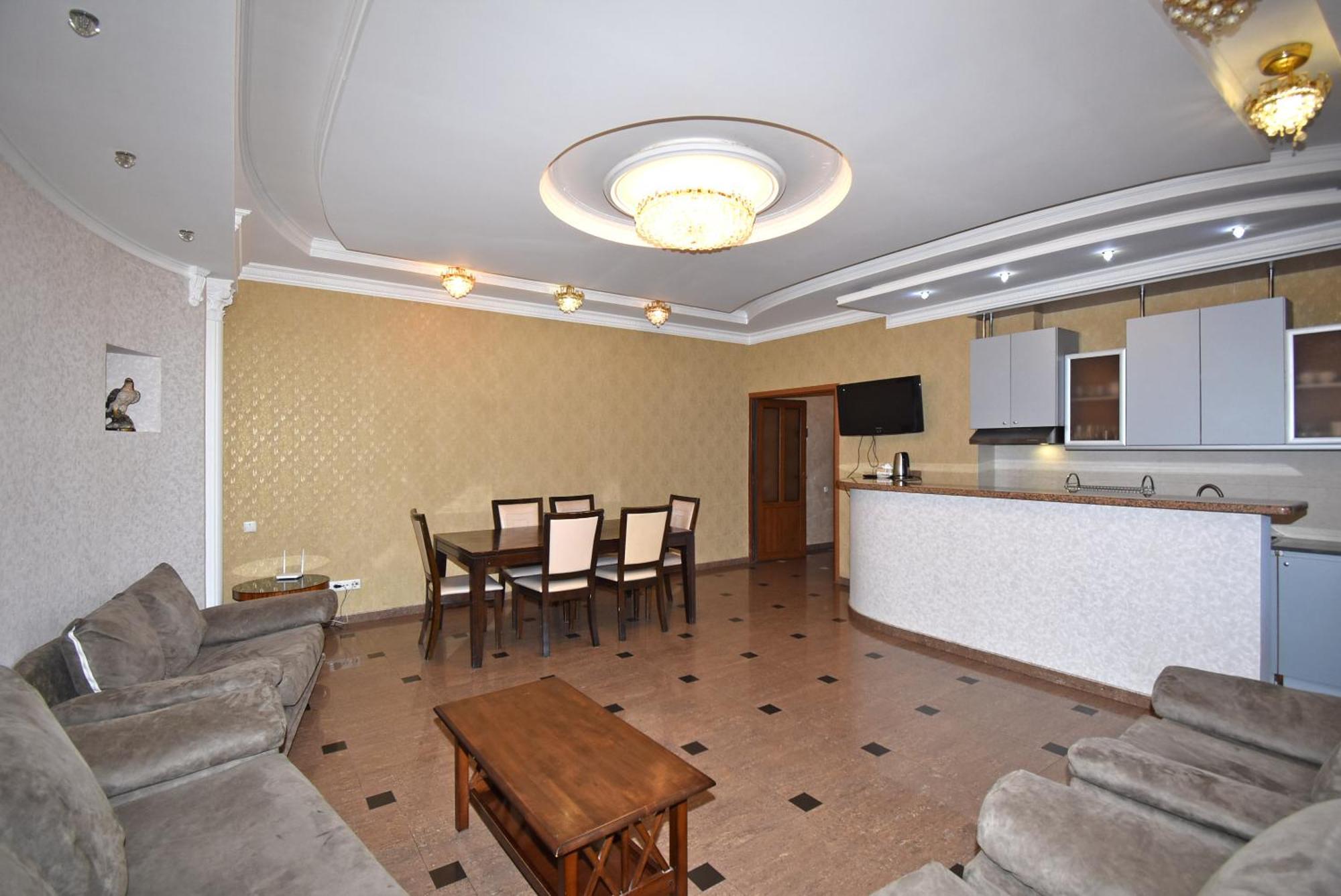 Armenak Apartment 5-Комнатная Yerevan Luaran gambar